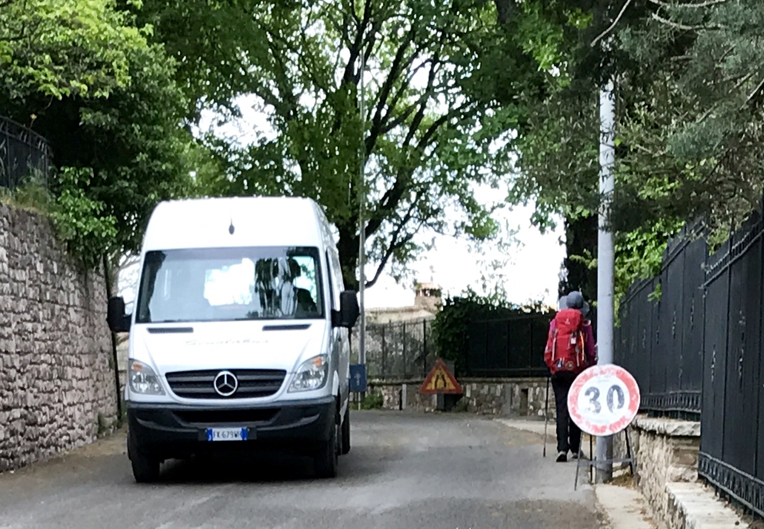 8F725F2E-05EB-420A-B940-1798D316B04C