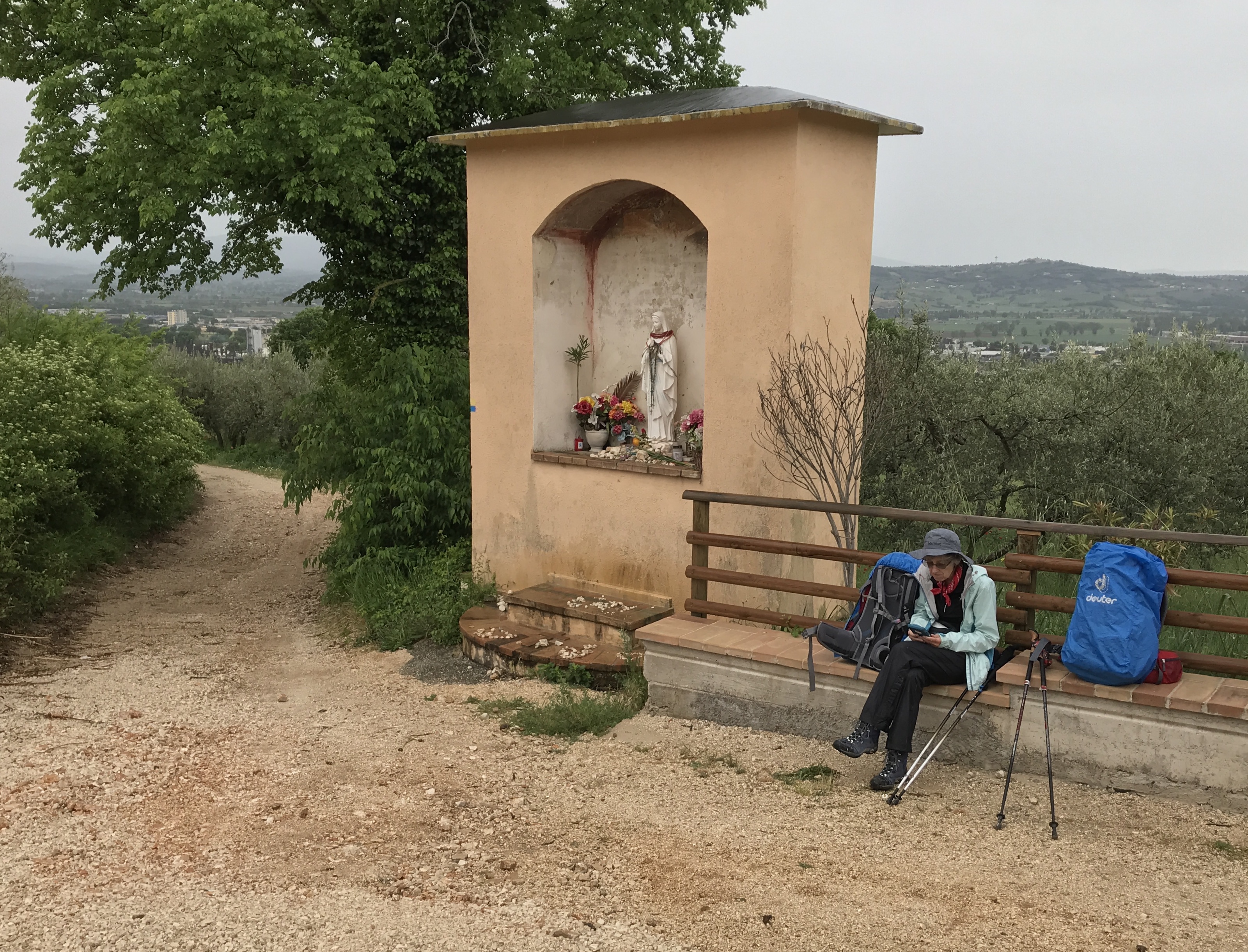 DC8B5F00-6746-4422-9B95-27178541D3D0