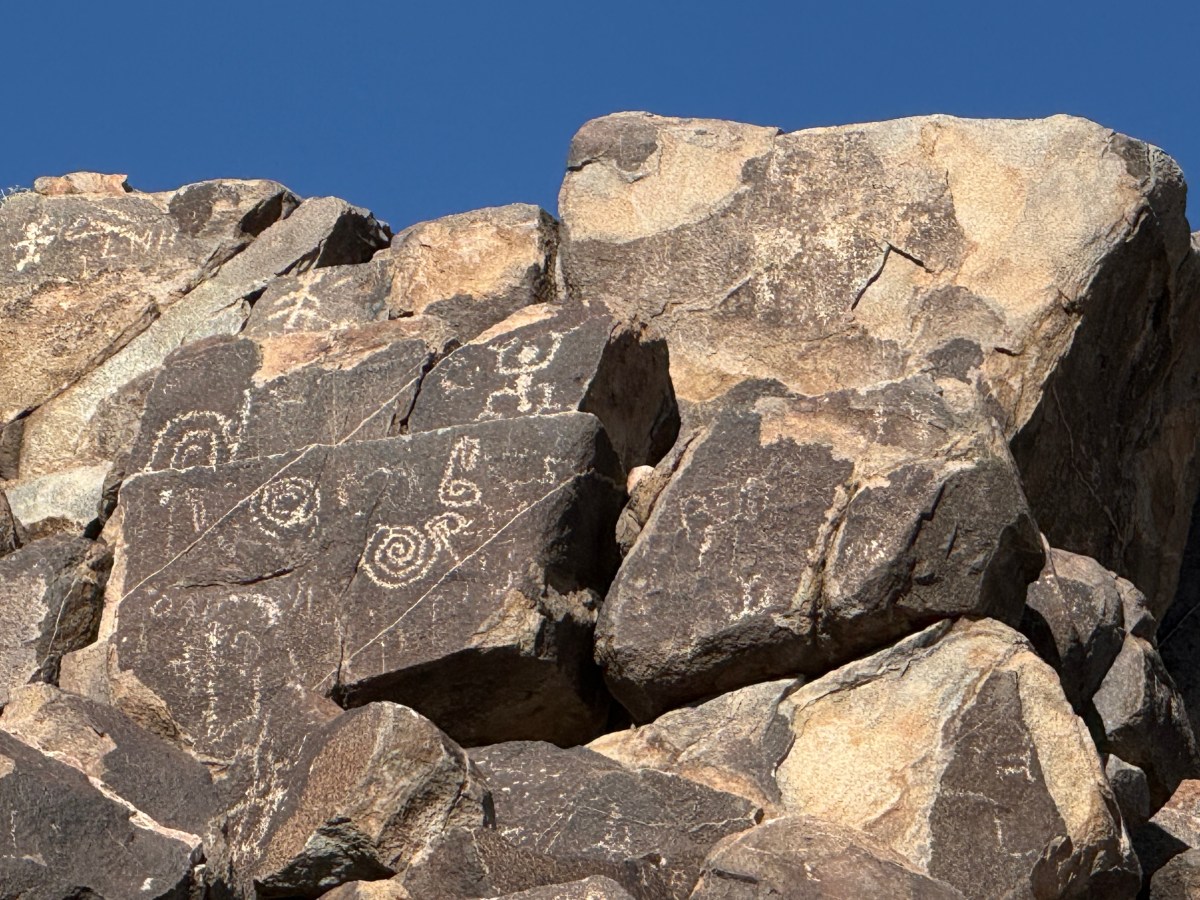 Continuous Travelers – Ancient&nbsp;Footsteps