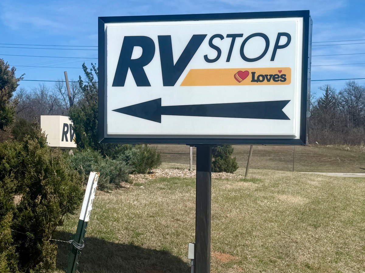 Continuous Travelers – A Series of One-Night&nbsp;Stands